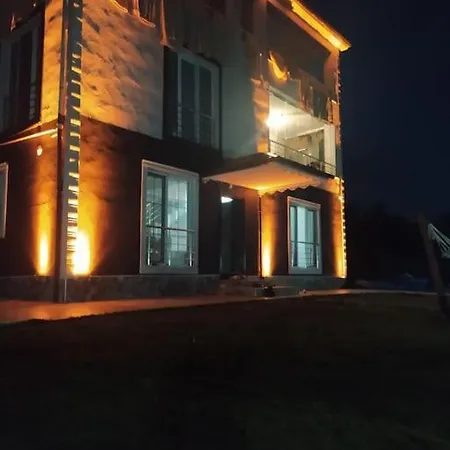 Deluxe Panorama 61 Villa *